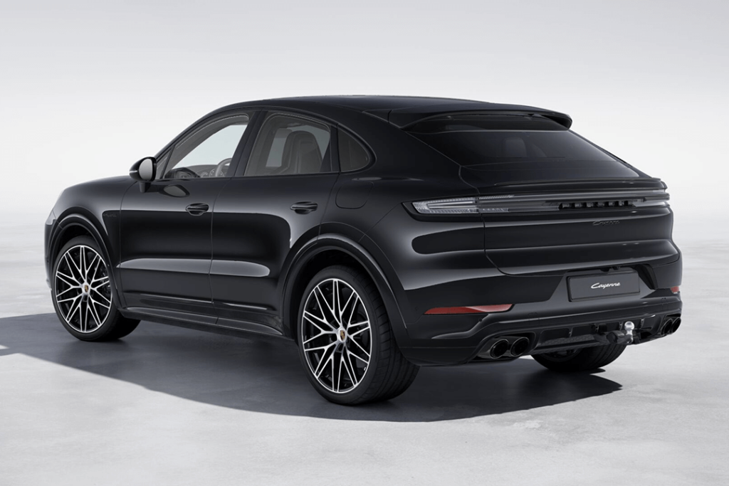 Cayenne-E-Hybrid-Coupé-Back-Side