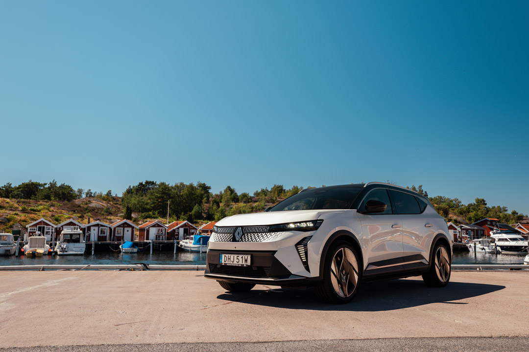 Renault-Scenic-vid-hamn