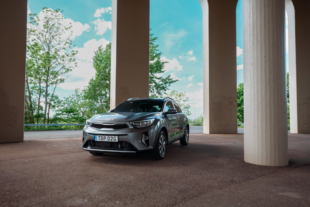 Kia-Stonic-Front-Sida