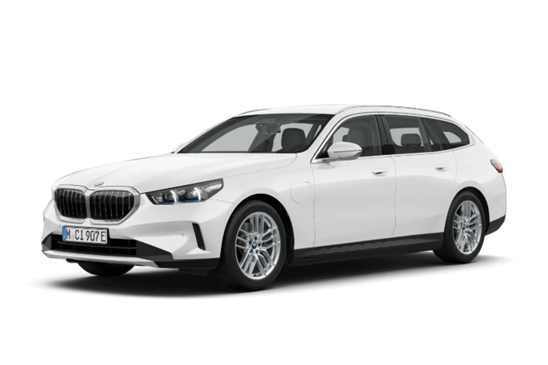 BMW-530e-Touring-Alpine-White