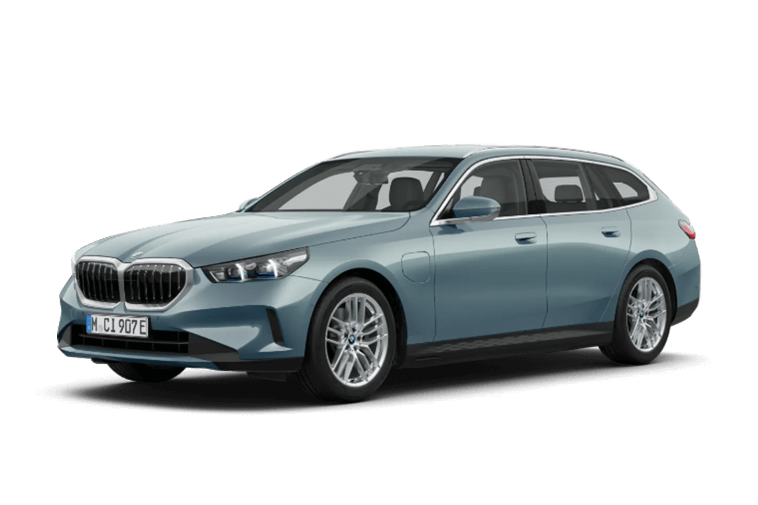 BMW-530e-Touring-Cape-York-Green